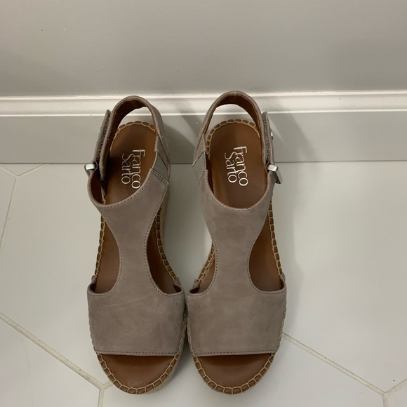 franco sarto treasure espadrille wedge sandal